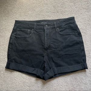 Free Assembly black rolled denim shorts size 12